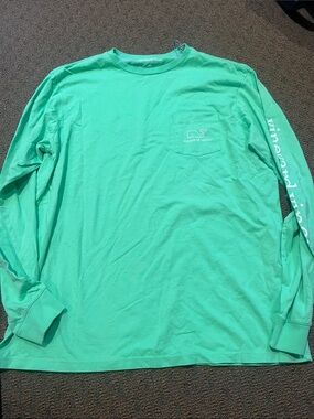 Vineyard Vines Men’s Long-Sleeve Pocket Tee in Mint
